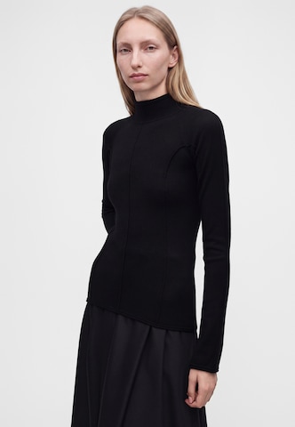 IVY OAK Sweater in Black