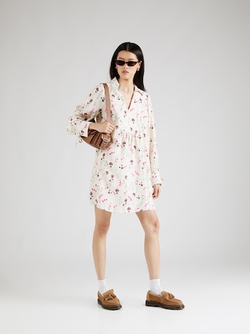 VERO MODA Puseromekko 'VMJOSIE' värissä beige