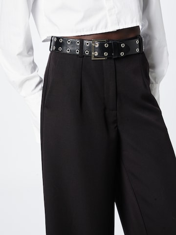 minimum - Pierna ancha Pantalón en negro