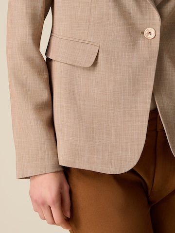 oltre Blazers in Beige