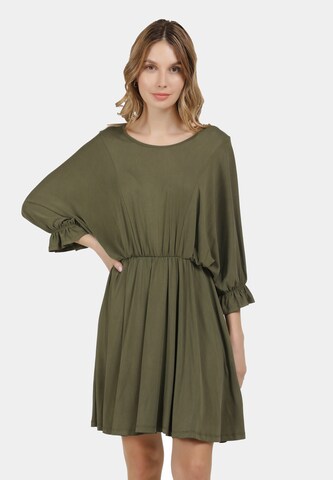 Rochie de la DreiMaster Vintage pe verde: față