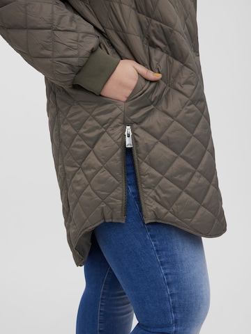 Vero Moda Curve Jacke 'Hayle' in Grau