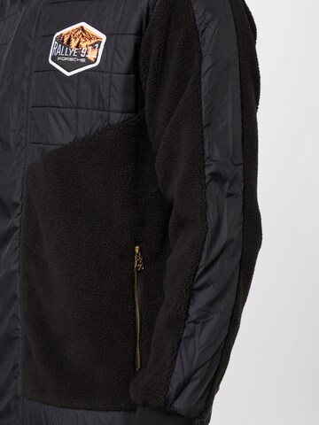 PUMA Sportjacke in Schwarz