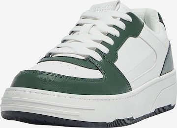 Pull&Bear Sneakers in Green: front