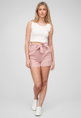 Cloud5ive Regular Shorts in Pink