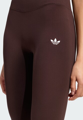 ADIDAS ORIGINALS Skinny Leggings 'Essentials' in Braun