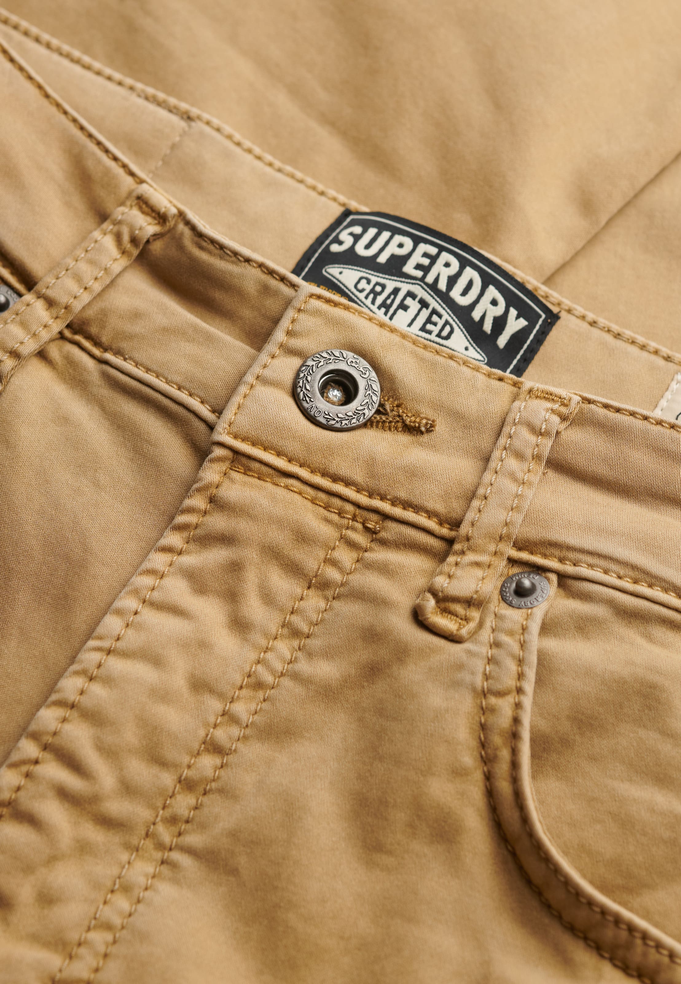 Superdry & Co Slimfit Broek in Beige
