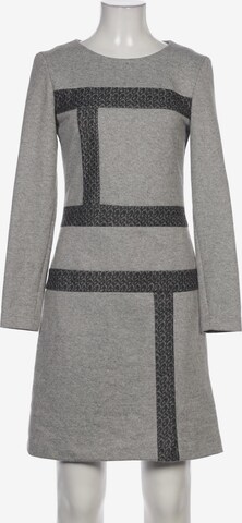 KAPALUA Dress in S in Grey: front