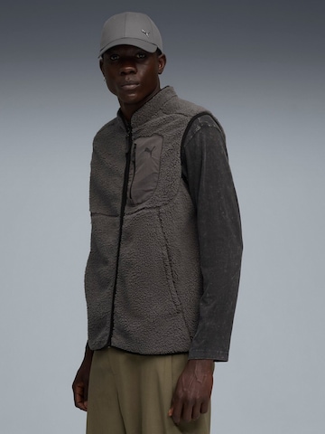 Gilet 'Puma tech Winterized Gilet' di PUMA in grigio