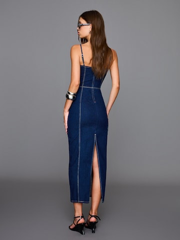 Robe Bershka en bleu