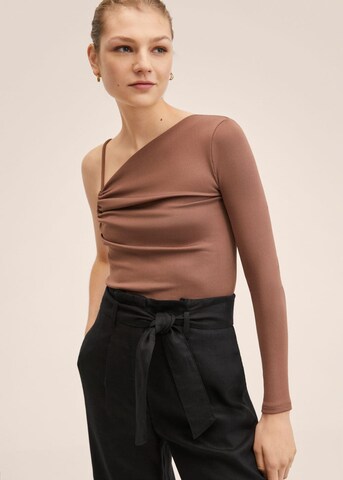 MANGO Regular Pleat-Front Pants 'Ampabelt' in Black