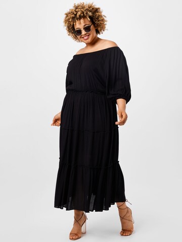 Robe 'KINORA' Selected Femme Curve en noir