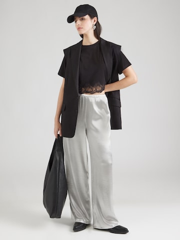 Miss Selfridge Футболка в Черный