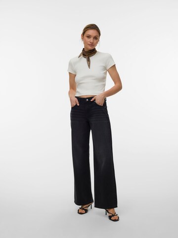 VERO MODA Regular Jeans 'VMHALLIE' in Black: front