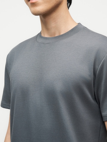 HOLLISTER Póló - szürke