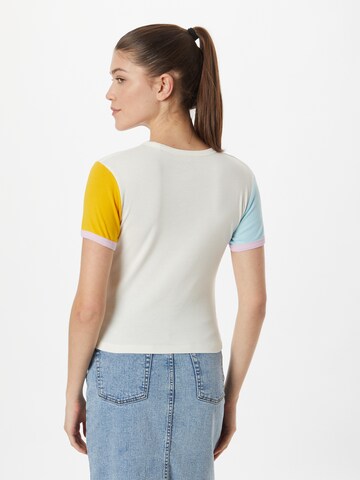 Maglietta 'Graphic Ringer Rickie' di LEVI'S ® in bianco