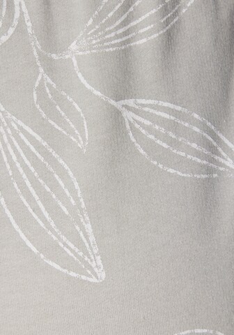 regular Pantaloncini da pigiama di LASCANA in grigio
