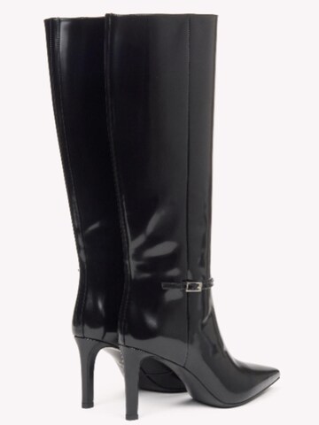 Estro Boots '002-102' in Black
