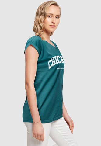Merchcode T-Shirt 'Chicago' in Grün