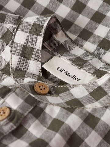 Lil'Atelier - Ajuste confortable Camisa en verde