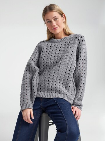 Holebrook Pullover 'Ursula' in Grau: Vorderseite