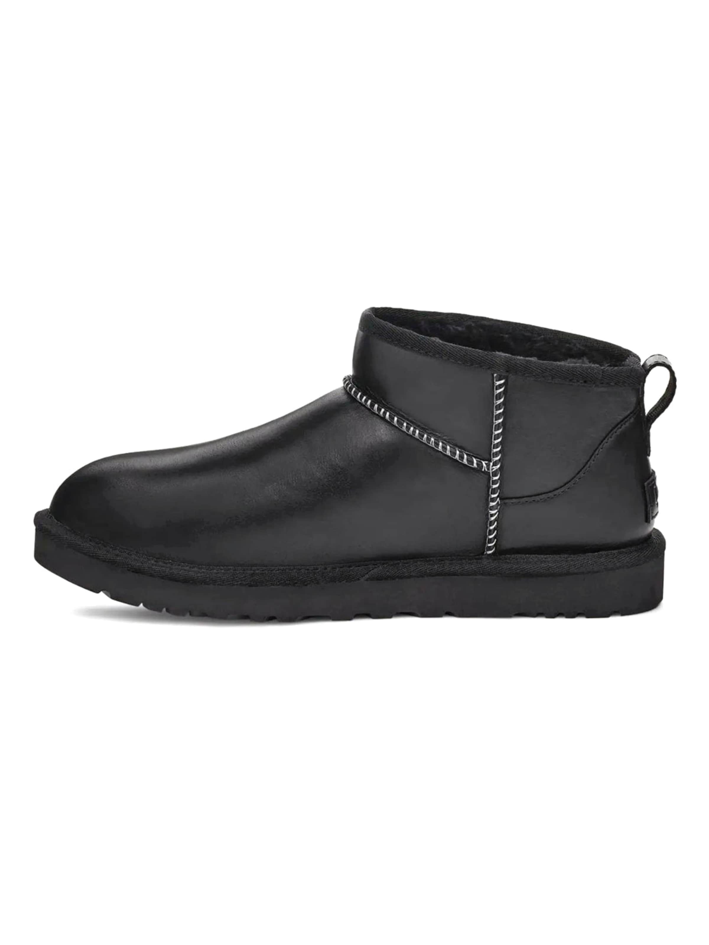 UGG Snørestøvler '® M CLASSIC ULTRA MINI LTHR REGENERATE BLACK' i sort