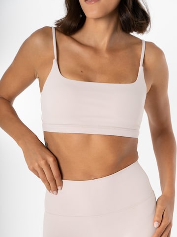dayr Sporttop 'Scoop Bra' in Beige