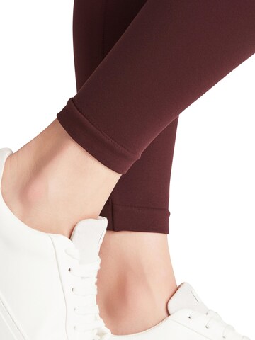 FALKE Skinny Leggings 'Seamless' in Red