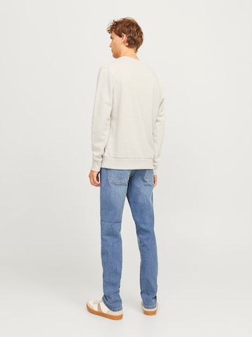 JJ Rebel Μπλούζα φούτερ 'JREBLINO' σε μπεζ