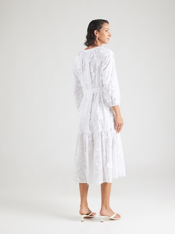 COMMA - Vestido camisero en blanco