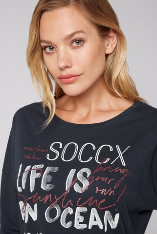 Soccx Oversized-Shirt mit Wording Print in Blau