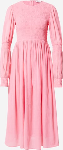 Robe-chemise 'AURALINE' minimum en rose : devant