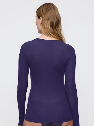 TRIUMPH T-Shirt in Lila