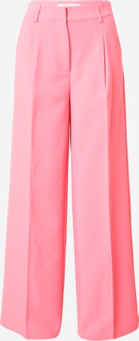 Sofie Schnoor Regular Trousers with creases in Pink: front