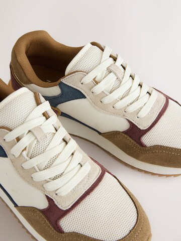 Sneaker bassa di Next in bianco