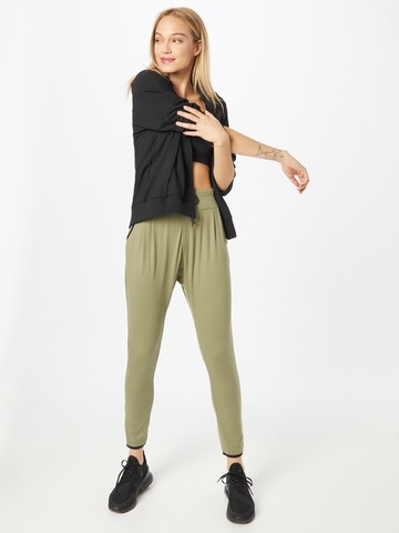 Effilé Pantalon de sport 'LOVE AINT ENOUGH' ROXY en vert