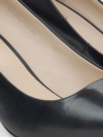 Estro Pumps '9289'‌‌‌‌‌ in Schwarz