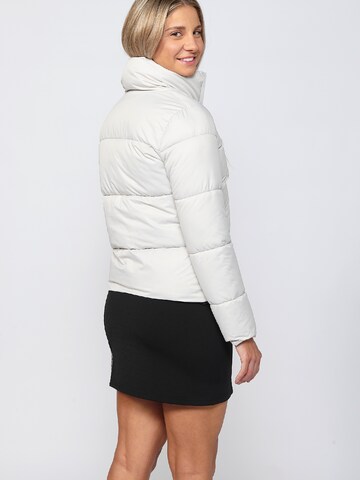 Veste d’hiver KOROSHI en blanc