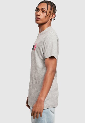 Merchcode T-Shirt 'Valentines Day - XOXO' in Grau