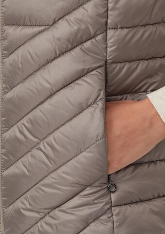 s.Oliver Bodywarmer in Bruin