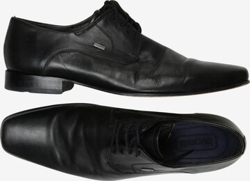 bugatti Halbschuh 43 in Schwarz: Vorderseite