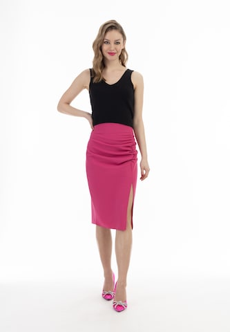 faina Skirt in Pink