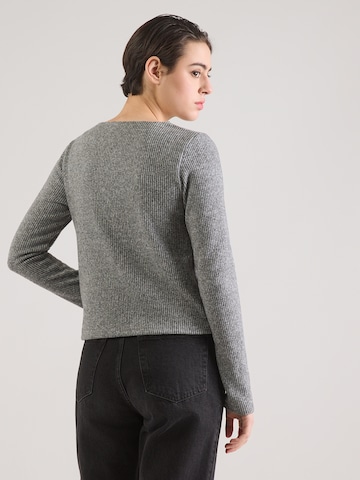 ABOUT YOU Póló 'Indira' - szürke