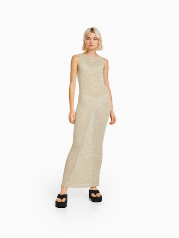 Bershka Kleid in Beige