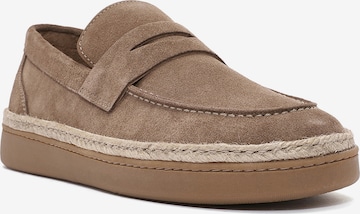 Derimod Moccasin in Brown: front