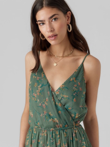 Rochie de vară 'SMILLA' de la Vero Moda Tall pe verde