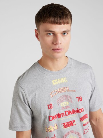 DIESEL - Camiseta 'JUST N14' en gris