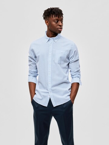 Regular fit Camicia 'Reil' di SELECTED HOMME in blu: frontale