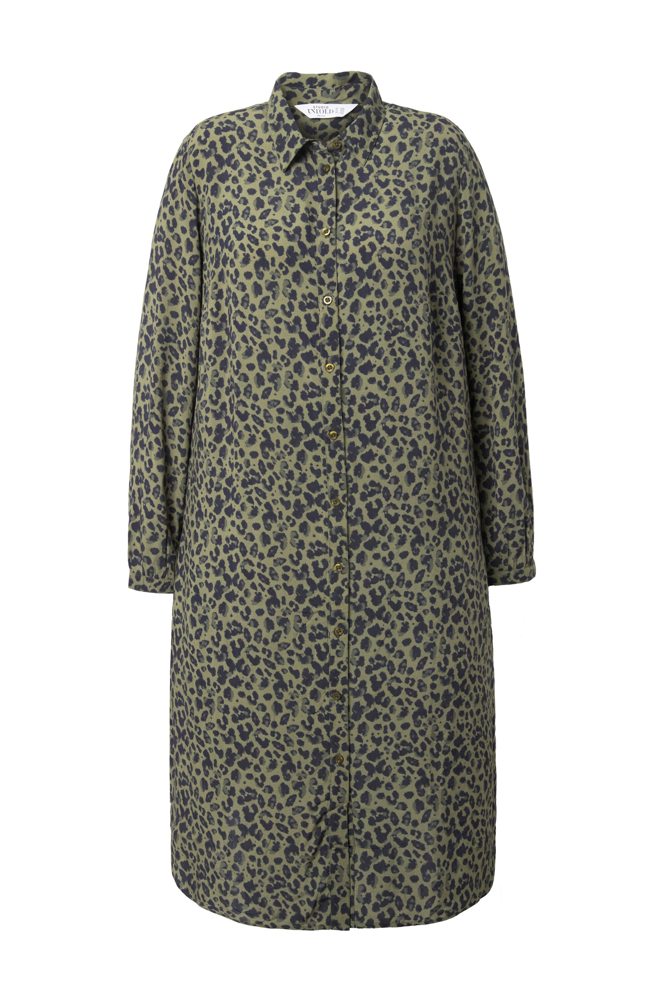 Studio Untold Blouse in Green: front