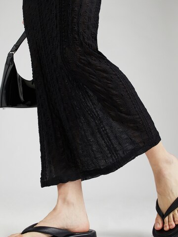 Gina Tricot Skirt in Black